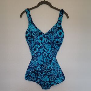 NWT Maxine Hollywood One Piece Swimsuit Size 12 Floral Blue Tummy Control